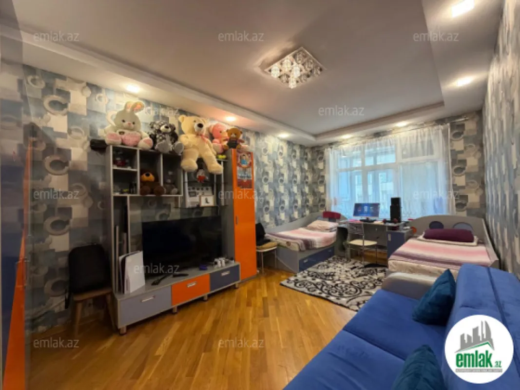 Satılır 4 otaqlı yeni tikili 191 m²