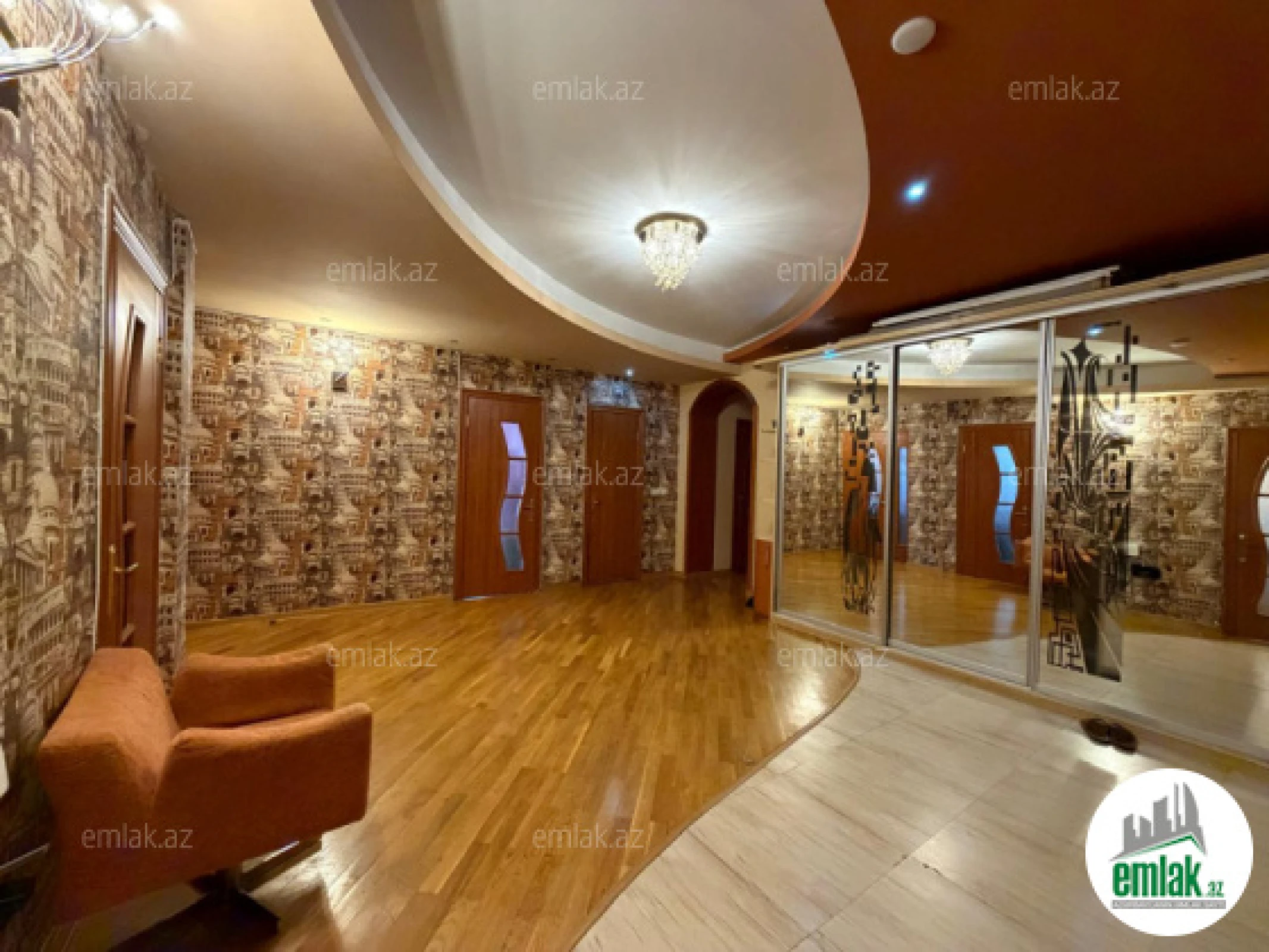 Satılır 4 otaqlı yeni tikili 191 m²