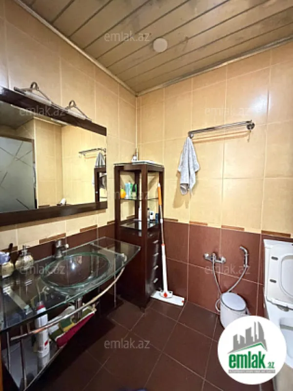 Satılır 4 otaqlı yeni tikili 191 m²