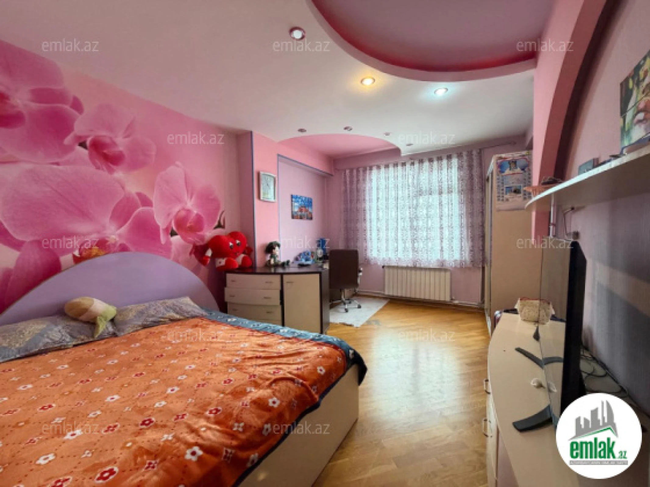 Satılır 4 otaqlı yeni tikili 191 m²