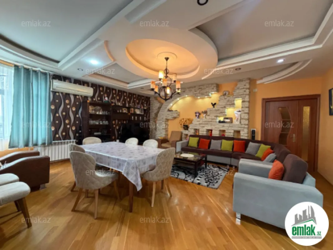 Satılır 4 otaqlı yeni tikili 191 m²