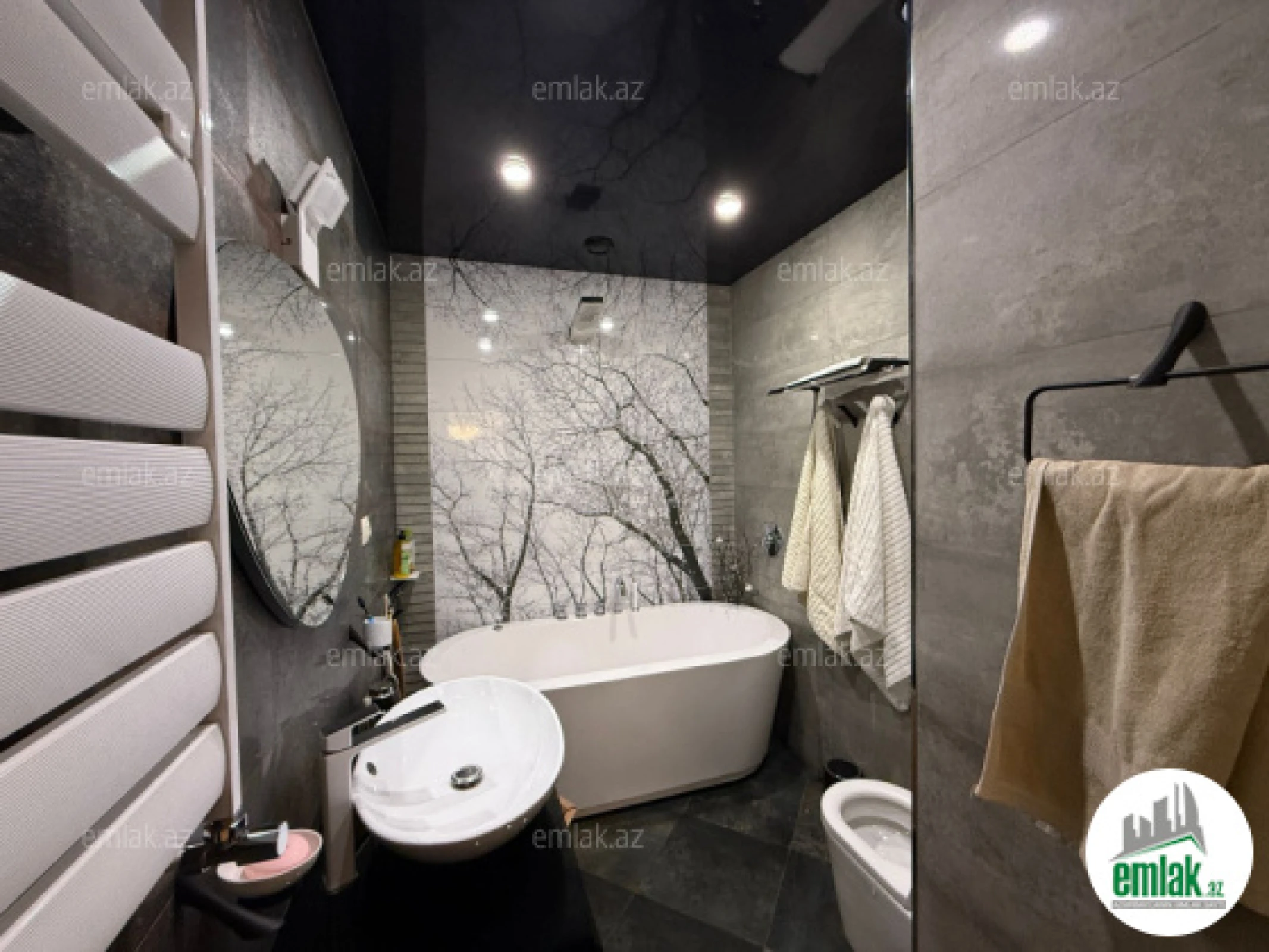 Satılır 4 otaqlı yeni tikili 160 m²