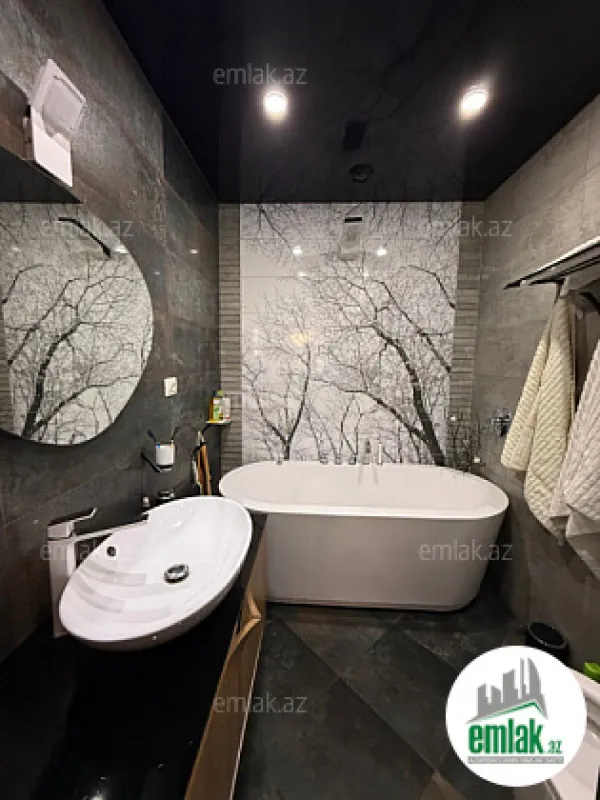 Satılır 4 otaqlı yeni tikili 160 m²