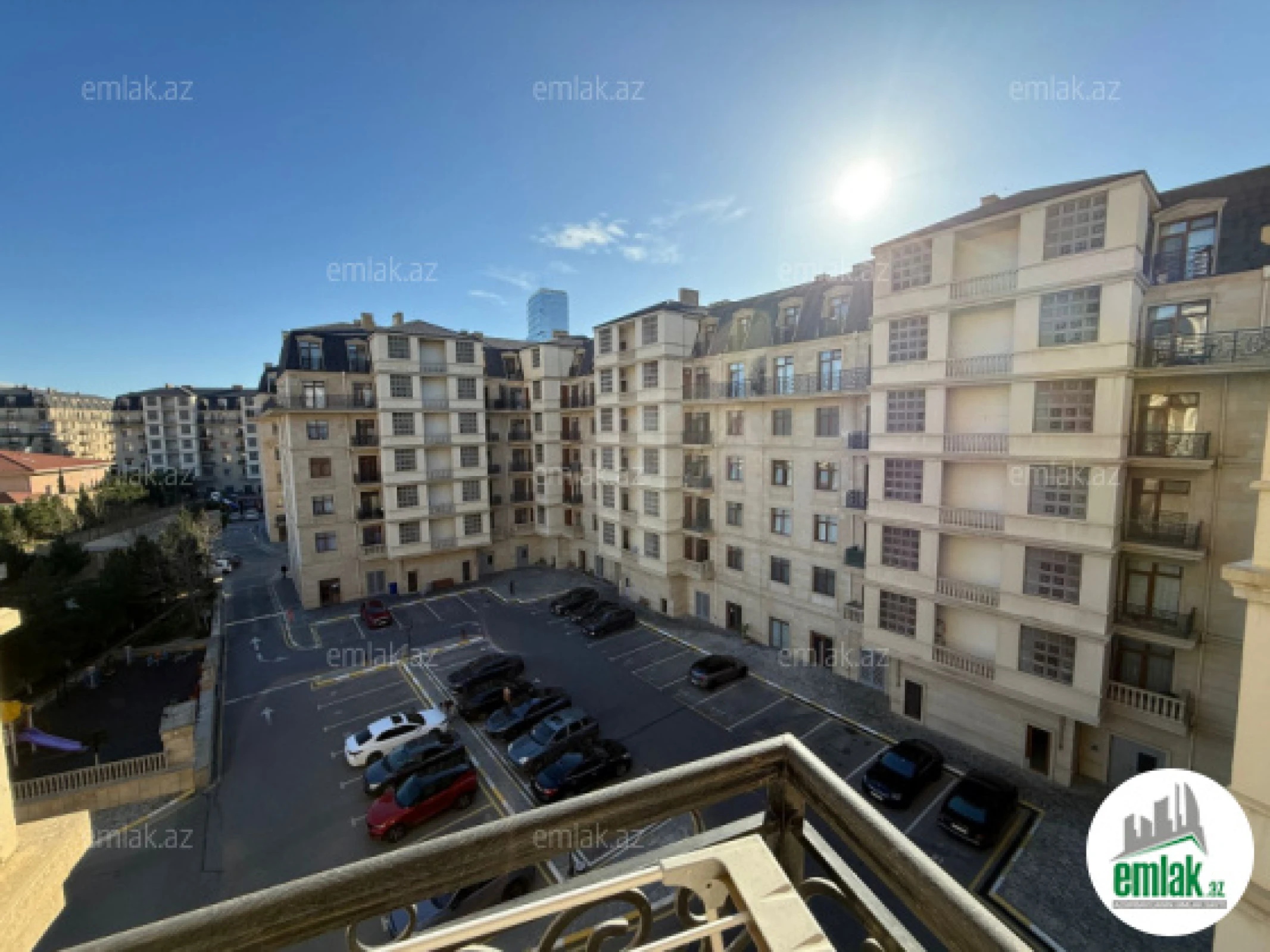 Satılır 4 otaqlı yeni tikili 160 m²