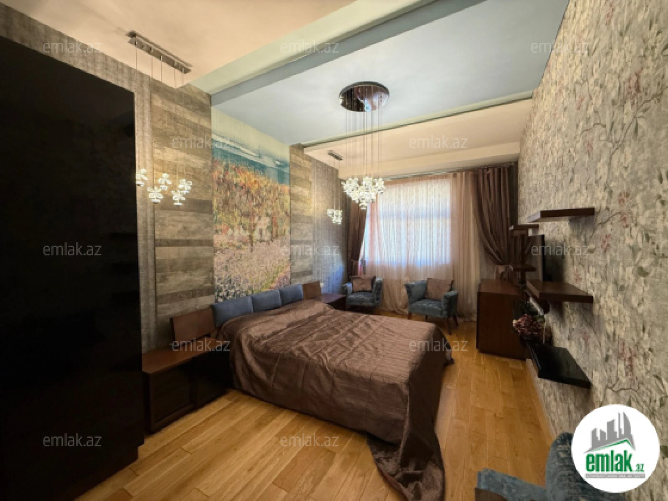 Satılır 4 otaqlı yeni tikili 160 m²