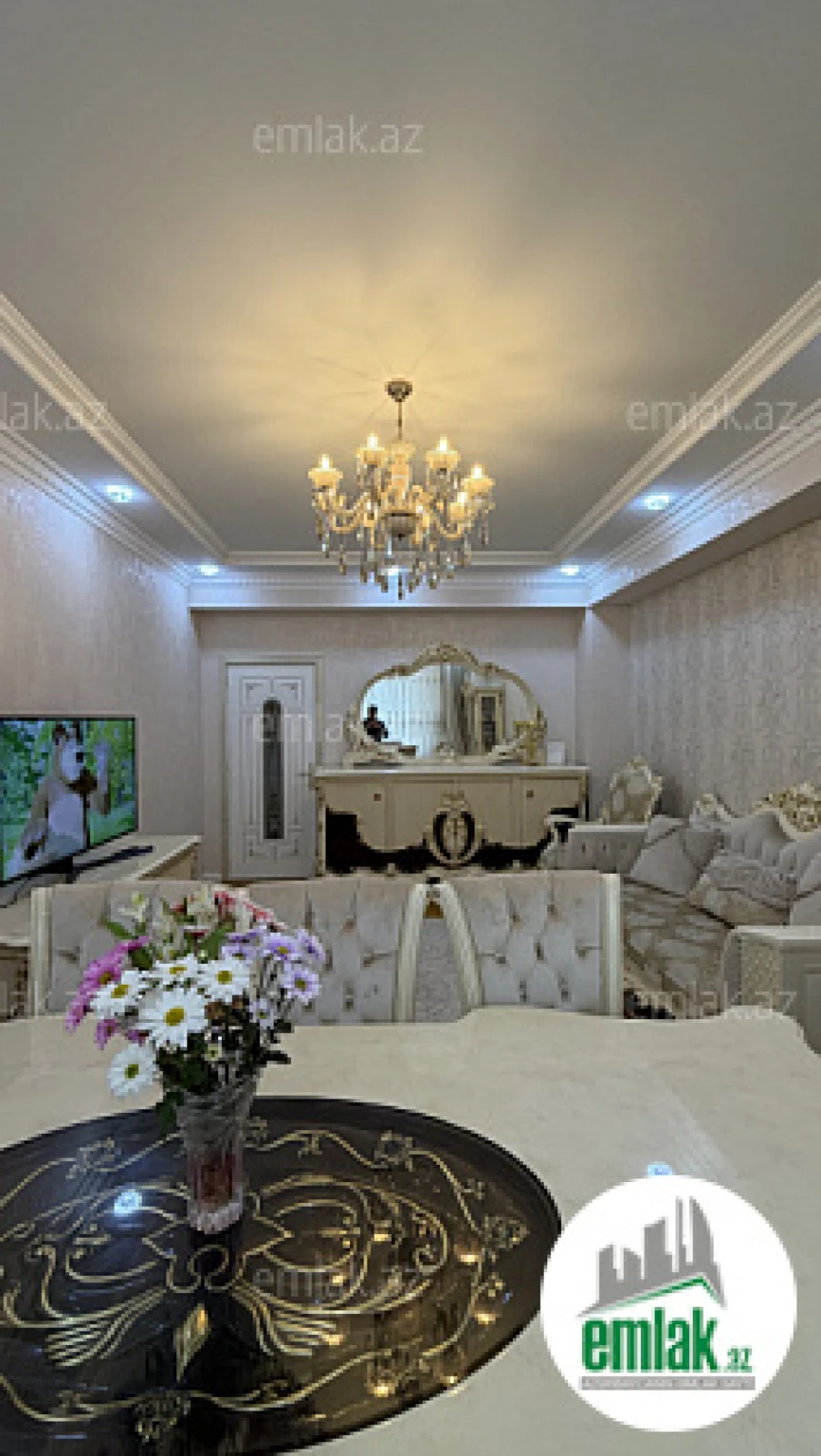 Satılır 2 otaqlı yeni tikili 80 m²