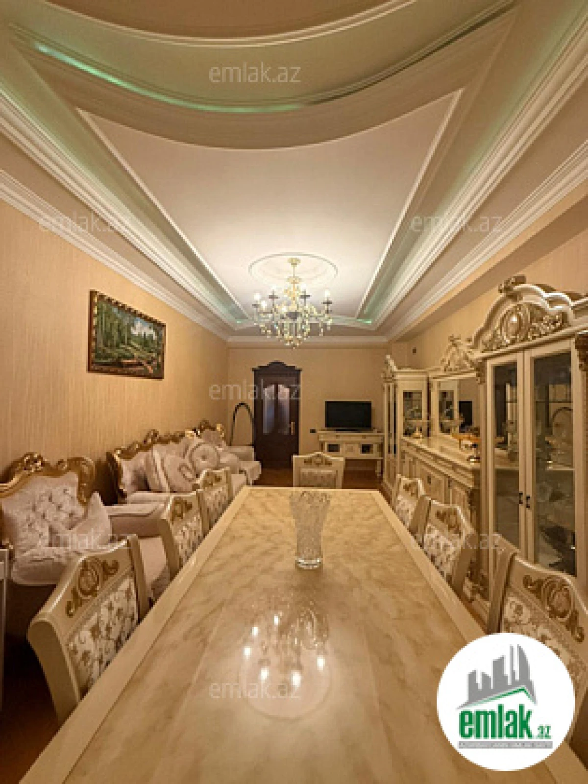 Satılır 3 otaqlı yeni tikili 118 m²