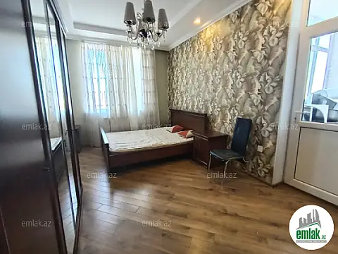 Satılır 3 otaqlı yeni tikili 150 m²