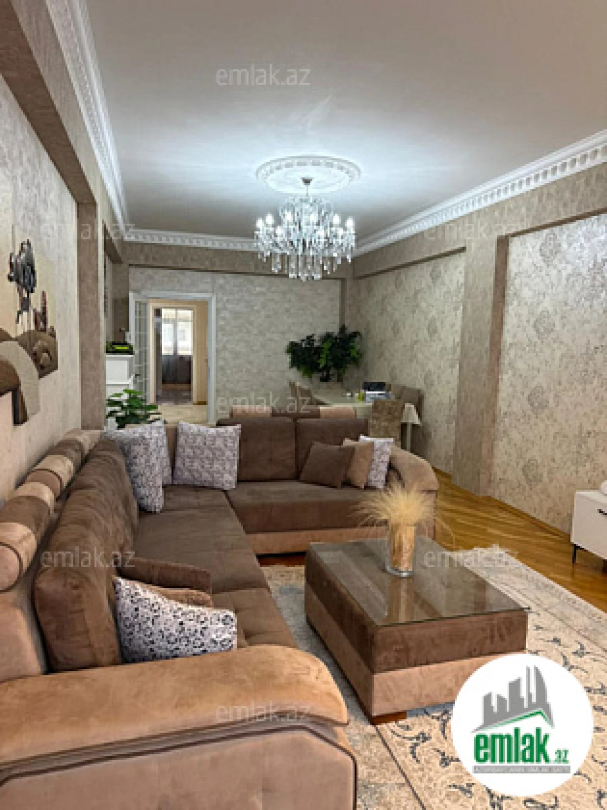 Satılır 3 otaqlı yeni tikili 118 m²