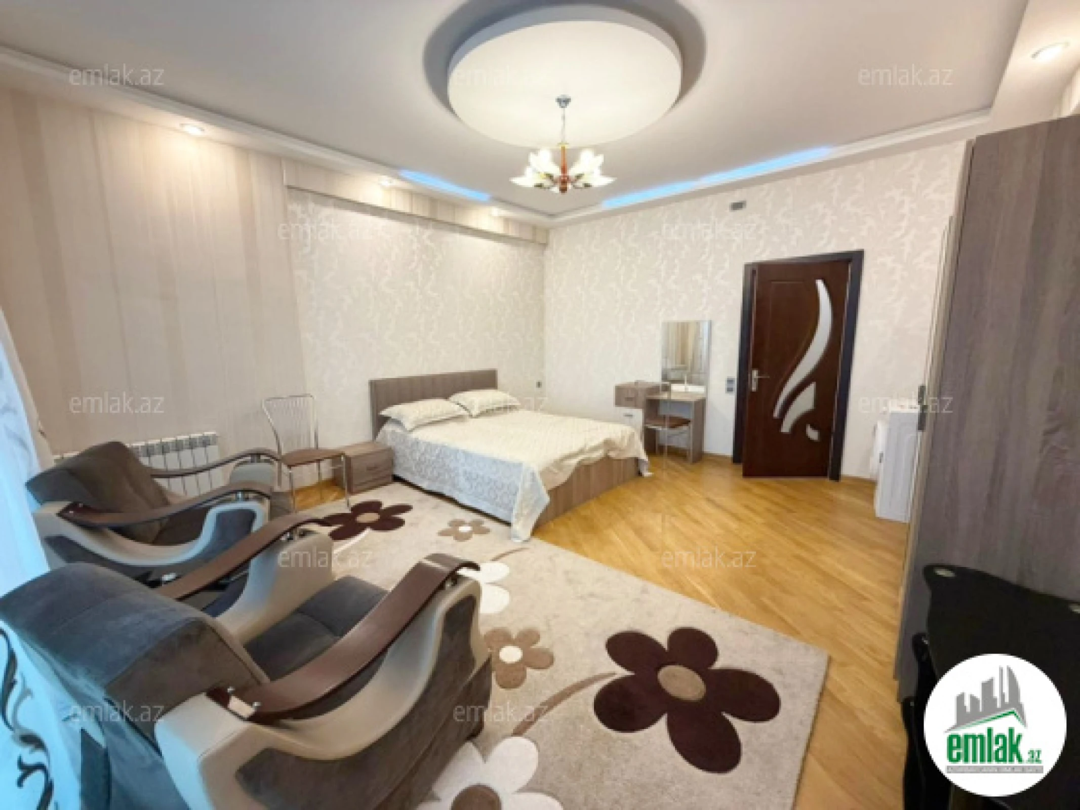 Satılır 2 otaqlı yeni tikili 80 m²