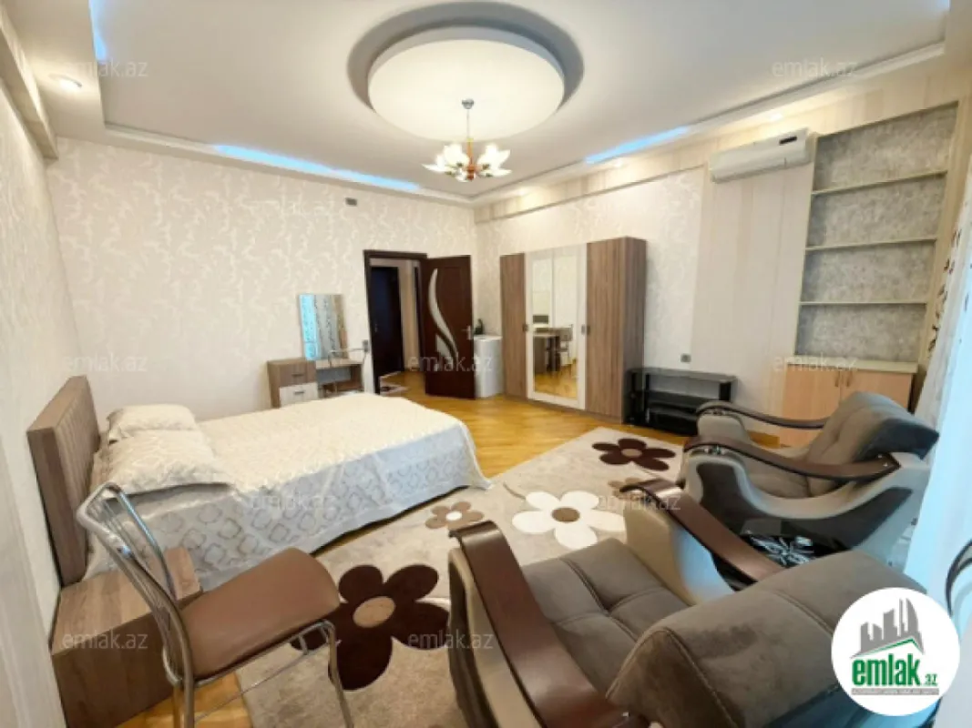 Satılır 2 otaqlı yeni tikili 80 m²