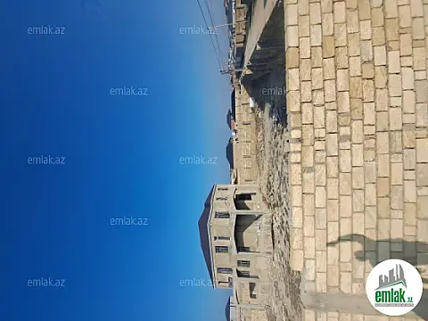 Satılır 6 otaqlı mənzil 500 m²