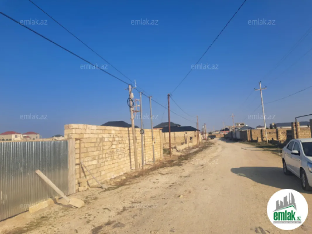 Satılır 6 otaqlı mənzil 500 m²