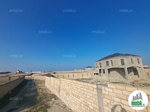 Satılır 6 otaqlı mənzil 500 m²