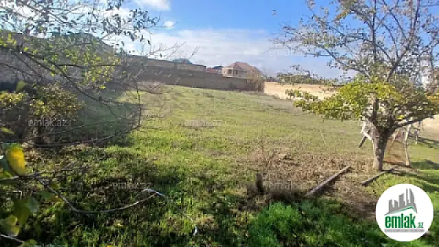 Satılır torpaq sahəsi 30 m²