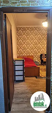 Satılır 2 otaqlı köhnə tikili 50 m²