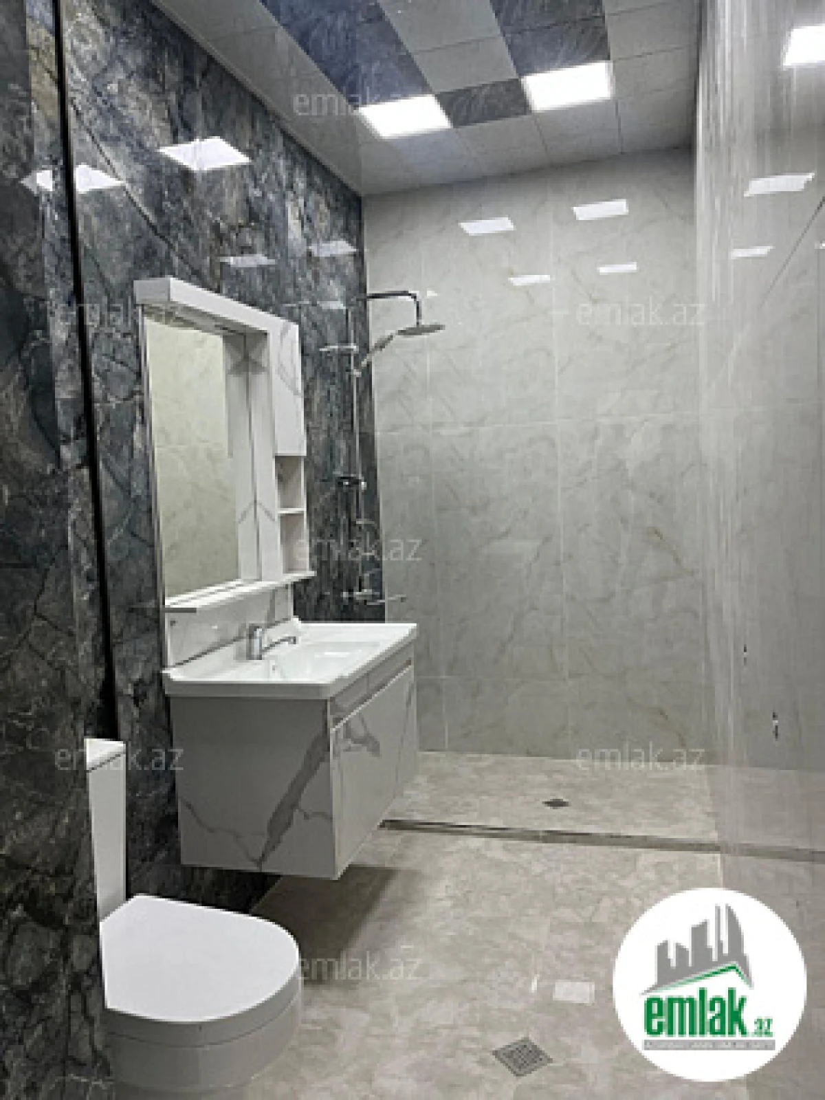 Satılır 2 otaqlı yeni tikili 62 m²