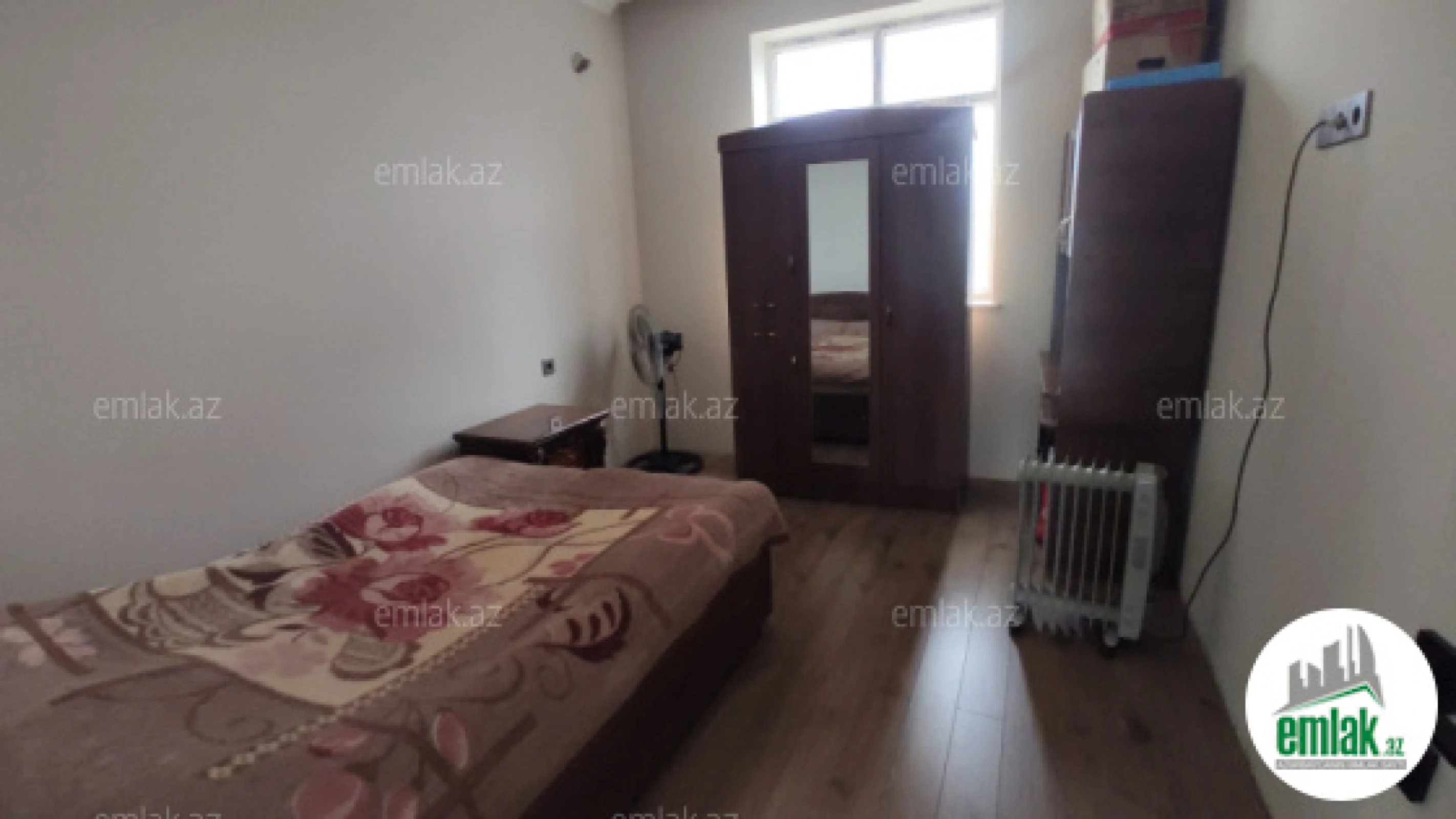 Satılır 6 otaqlı həyət evi 250 m²