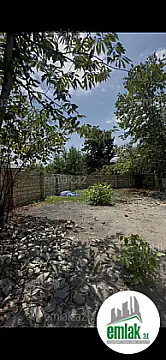 Satılır 4 otaqlı mənzil 135 m²