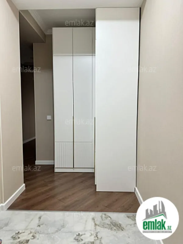 Satılır 3 otaqlı yeni tikili 115 m²