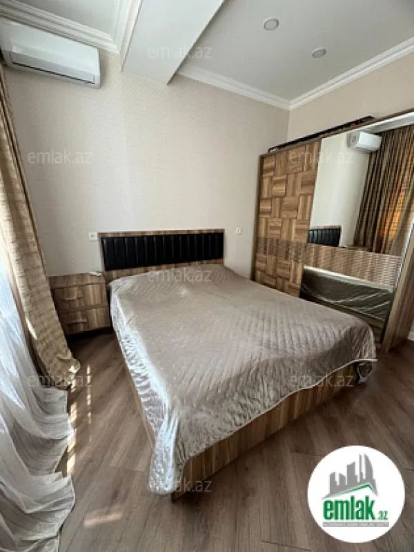 Satılır 3 otaqlı yeni tikili 115 m²