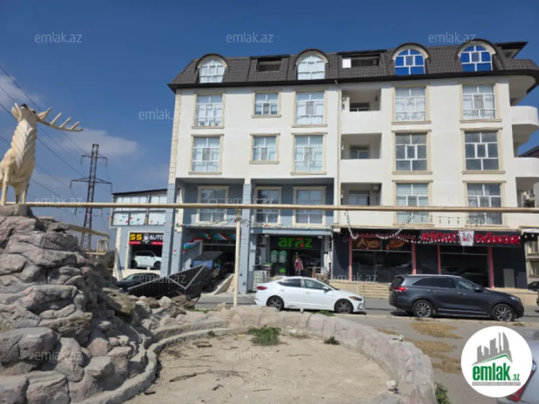 Satılır 3 otaqlı yeni tikili 76 m²