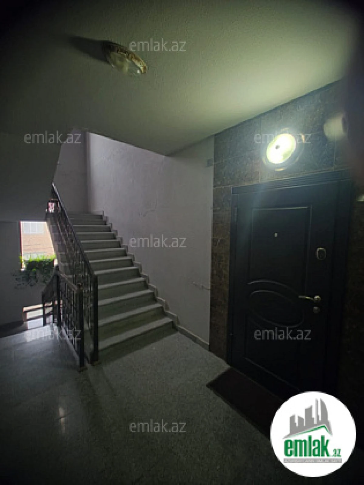 Satılır 3 otaqlı yeni tikili 76 m²