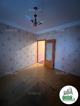 Satılır 5 otaqlı köhnə tikili 103 m²