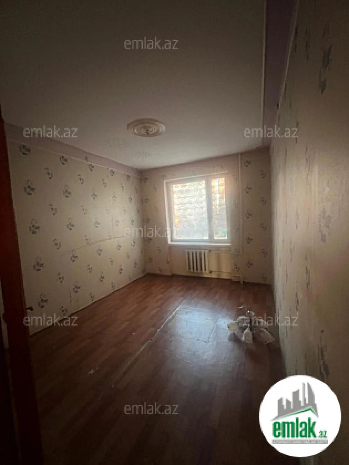 Satılır 5 otaqlı köhnə tikili 103 m²