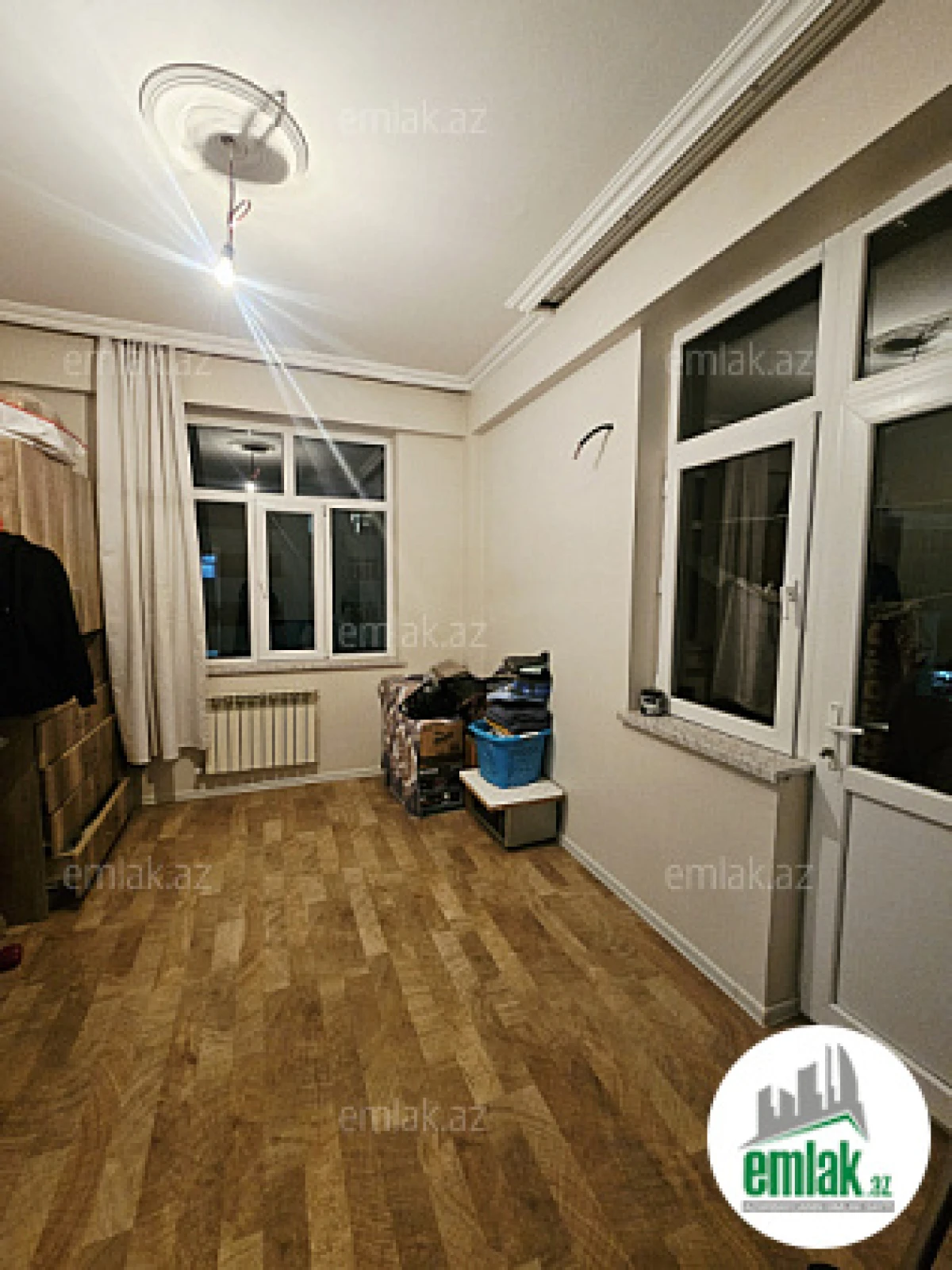 Satılır 3 otaqlı yeni tikili 105 m²