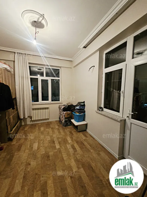 Satılır 3 otaqlı yeni tikili 105 m²