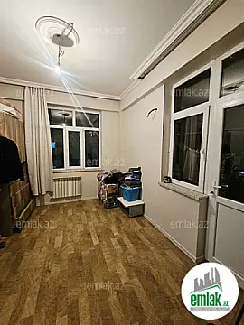 Satılır 3 otaqlı yeni tikili 105 m²