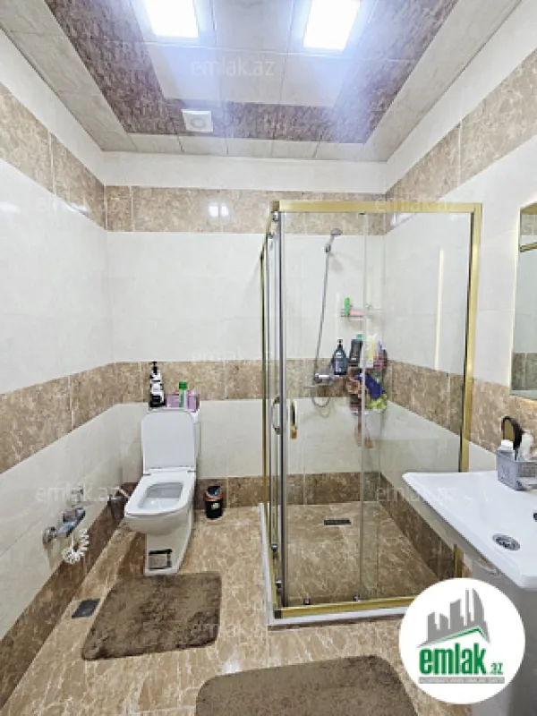 Satılır 3 otaqlı yeni tikili 105 m²