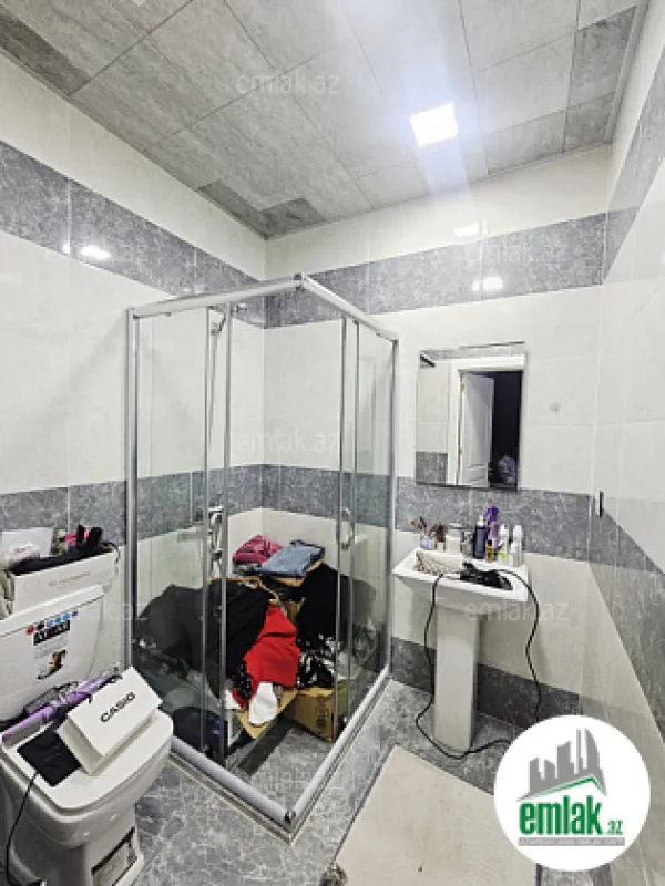 Satılır 3 otaqlı yeni tikili 105 m²
