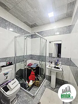 Satılır 3 otaqlı yeni tikili 105 m²