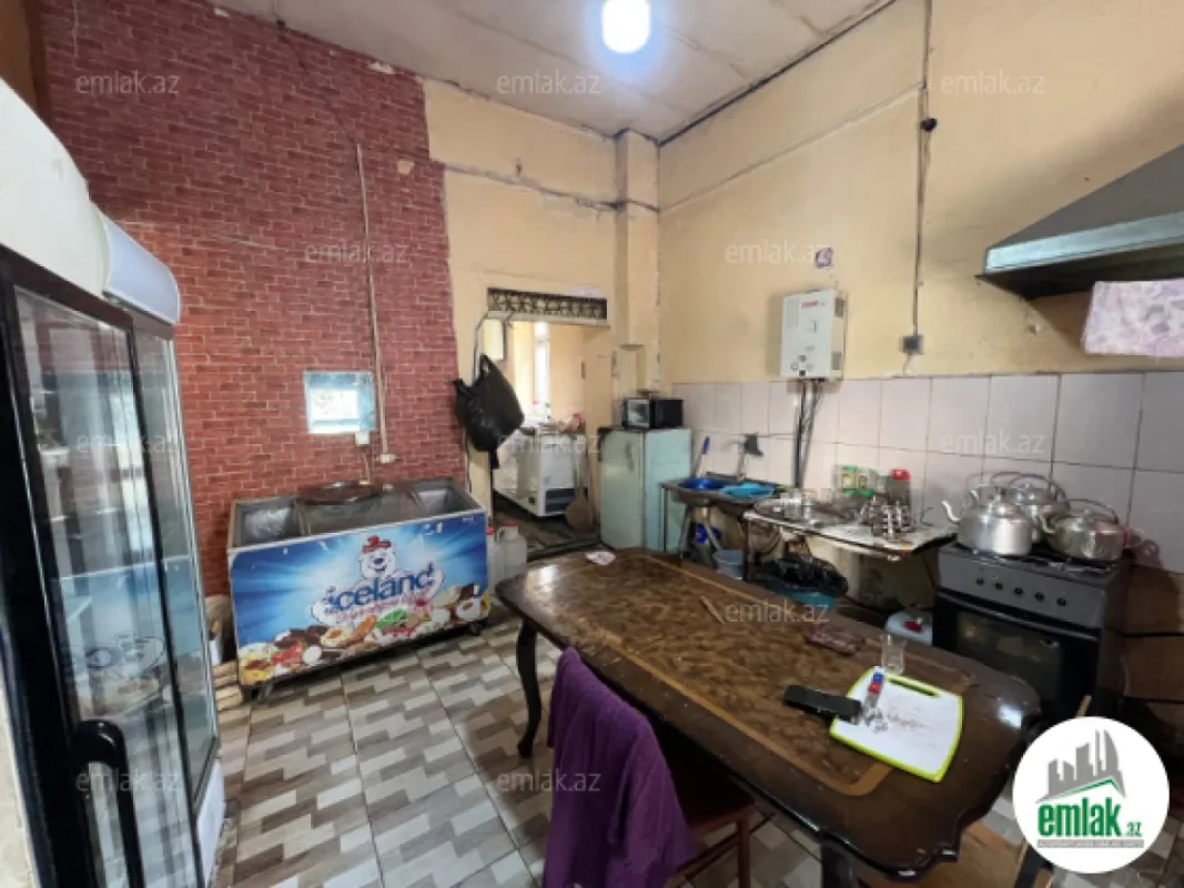 Satılır 7 otaqlı obyekt 220 m²