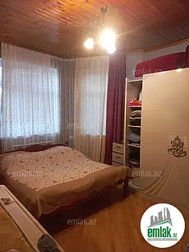 Satılır 6 otaqlı həyət evi 300 m²
