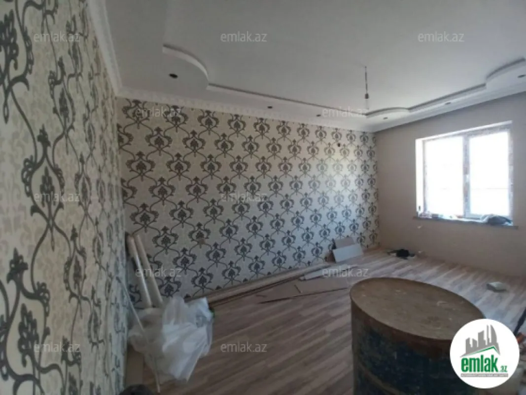Satılır 2 otaqlı həyət evi 40 m²