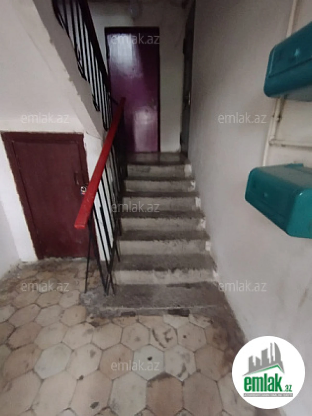 Satılır 2 otaqlı köhnə tikili 50 m²