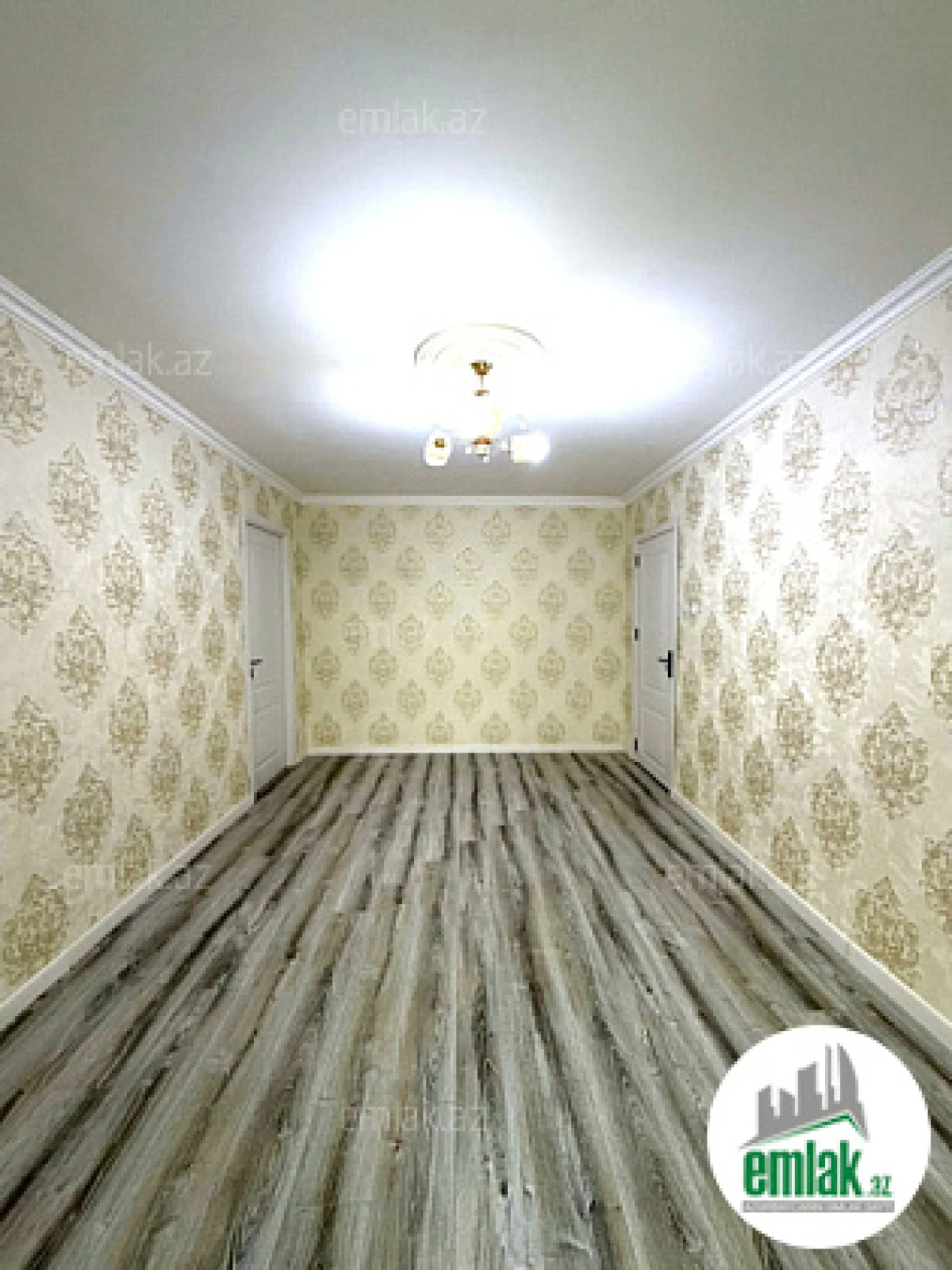 Satılır 2 otaqlı köhnə tikili 50 m²