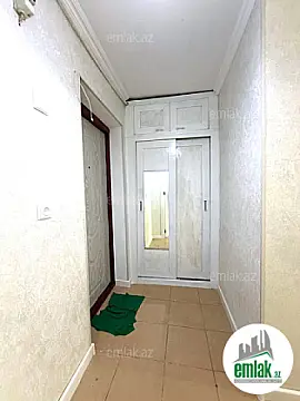 Satılır 2 otaqlı köhnə tikili 50 m²