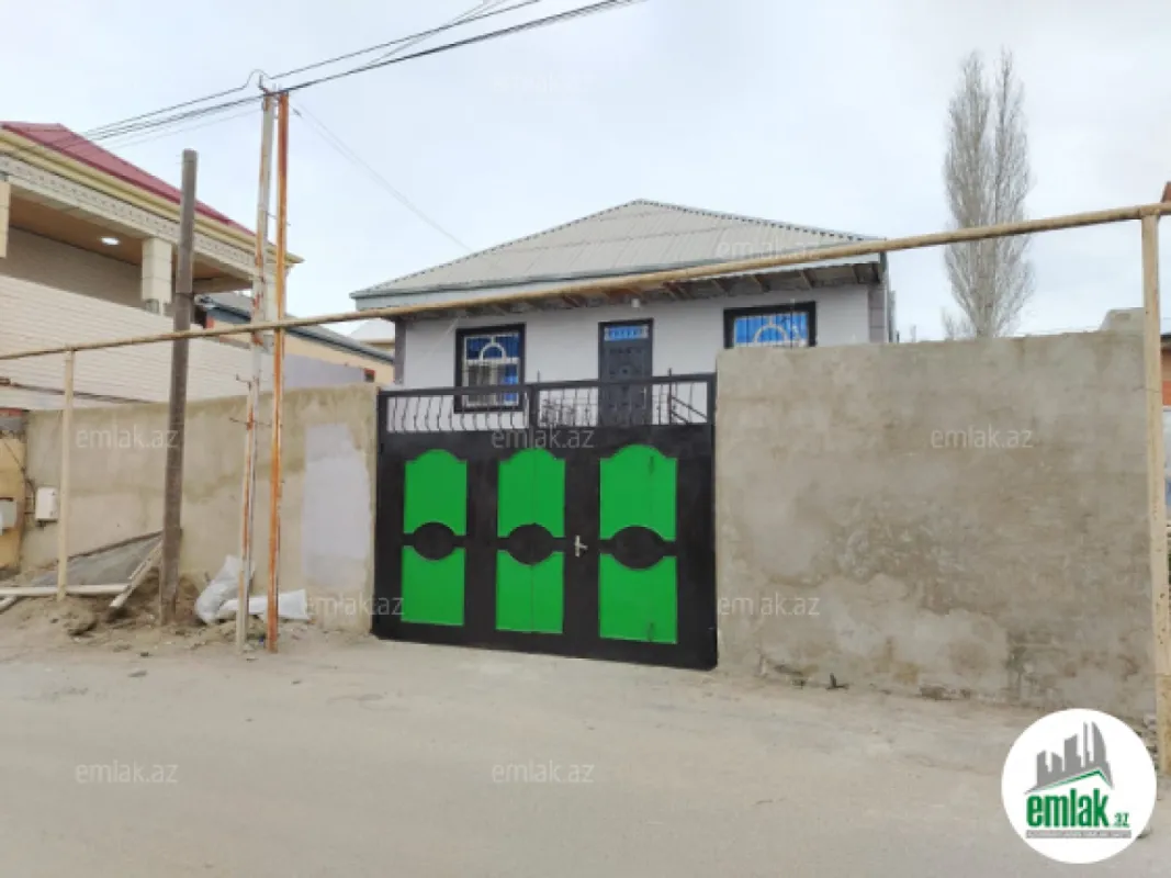 Satılır 5 otaqlı həyət evi 160 m²