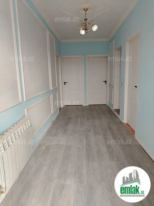 Satılır 5 otaqlı həyət evi 160 m²