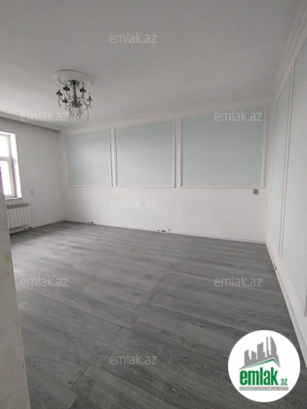 Satılır 5 otaqlı həyət evi 160 m²