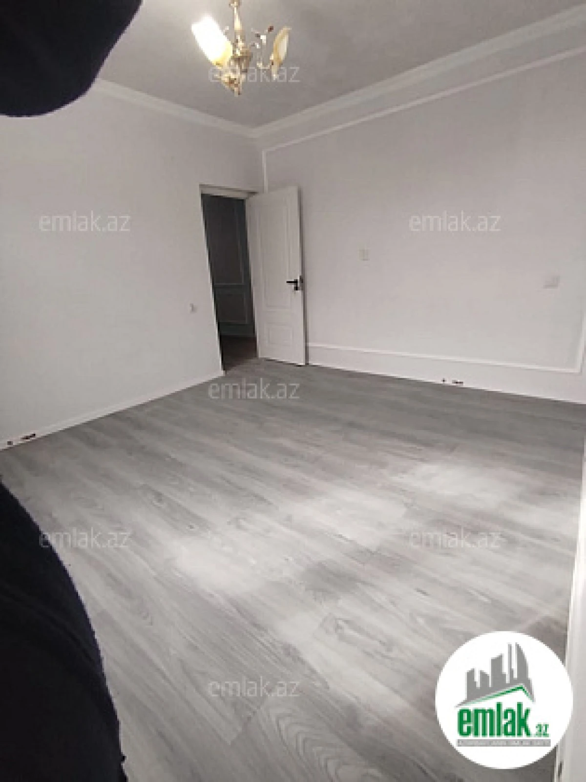 Satılır 5 otaqlı həyət evi 160 m²