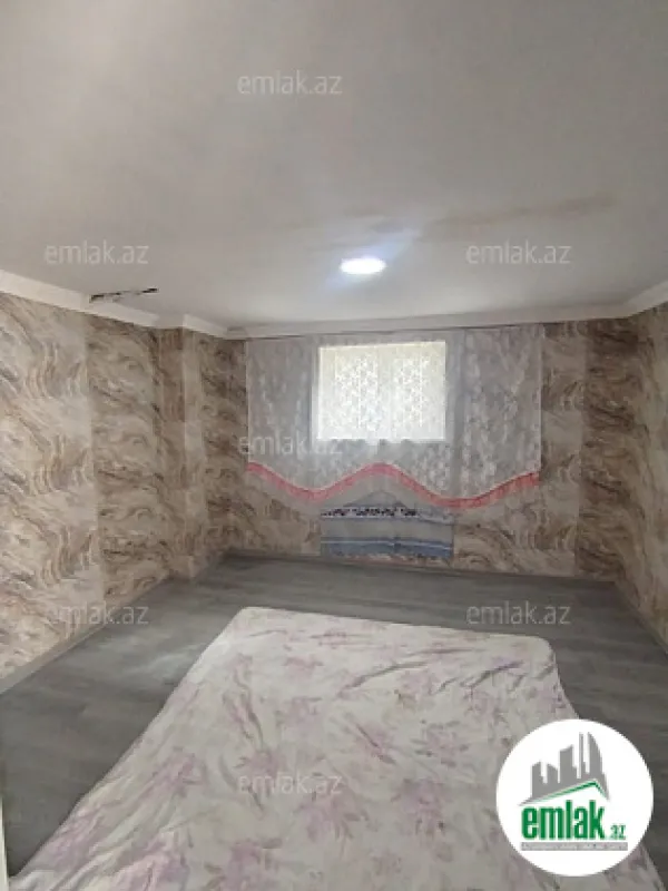 Satılır 5 otaqlı həyət evi 160 m²