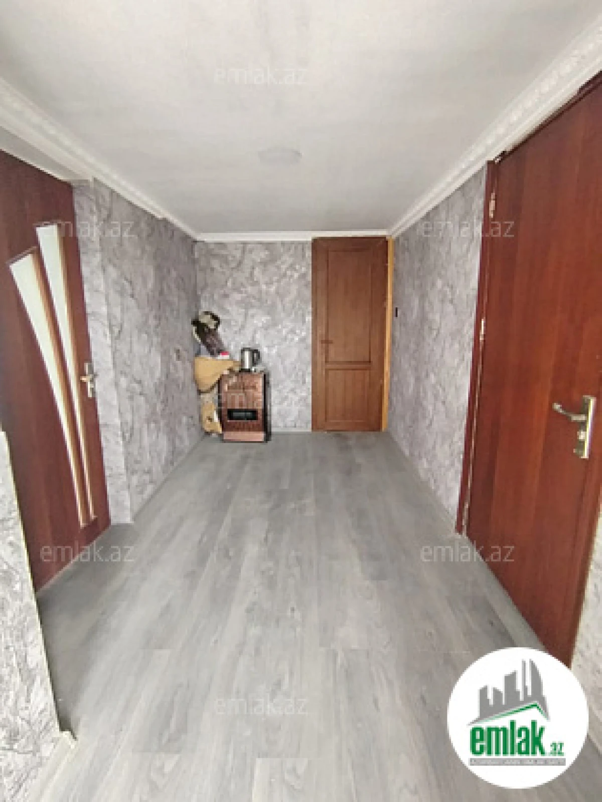 Satılır 5 otaqlı həyət evi 160 m²