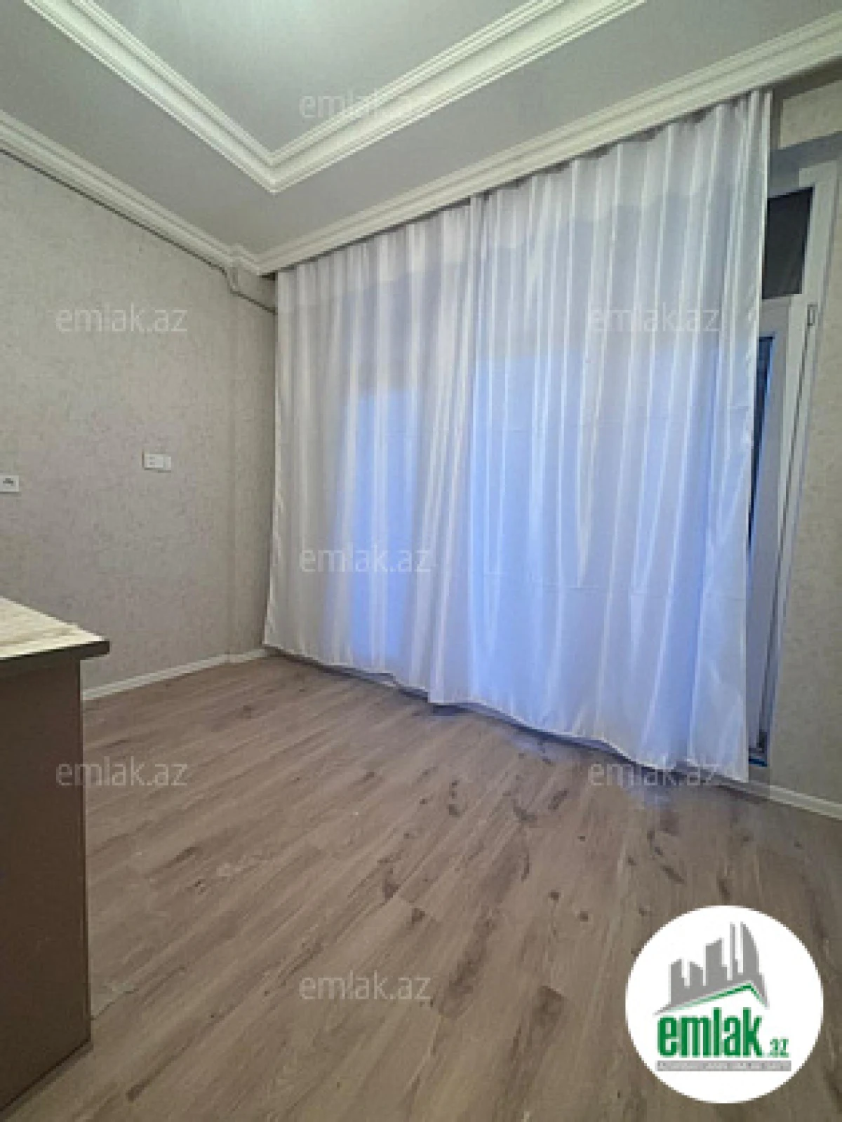 Satılır 1 otaqlı yeni tikili 45 m²