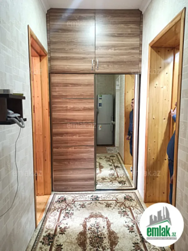 Satılır 2 otaqlı köhnə tikili 55 m²