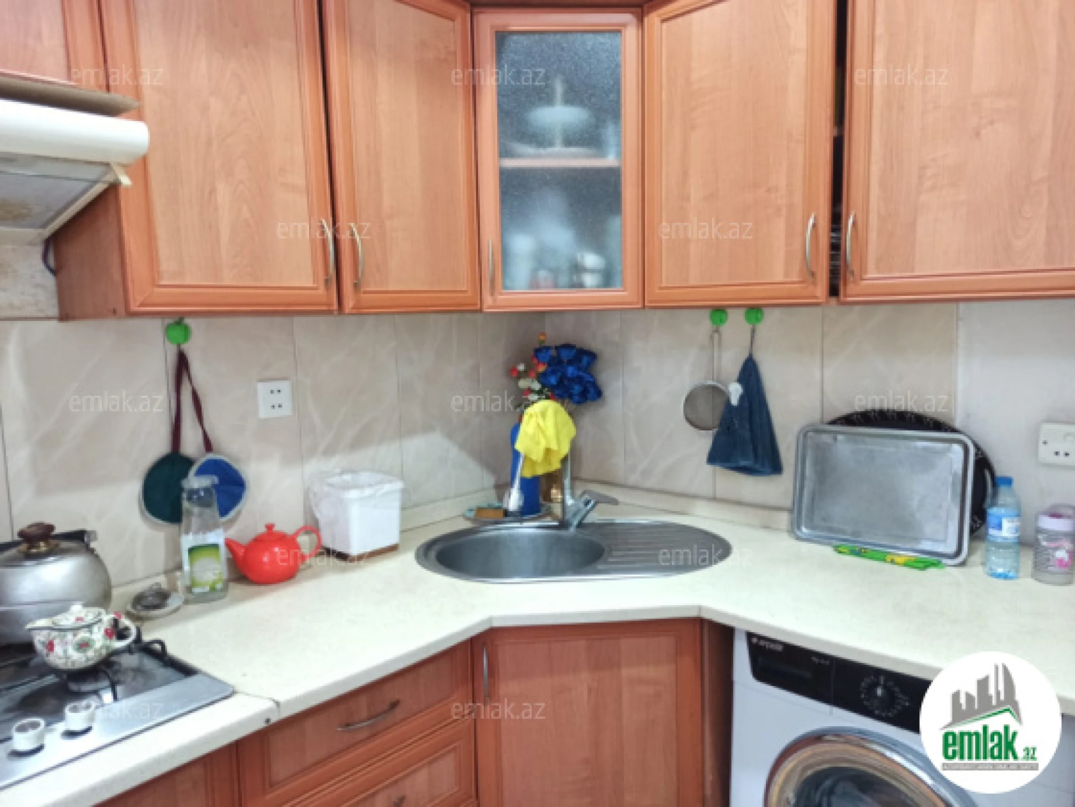 Satılır 2 otaqlı köhnə tikili 55 m²